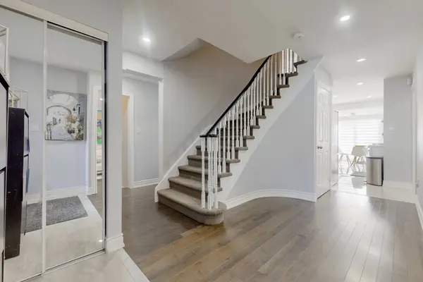 1861 Una RD, Pickering, ON L1V 3J5