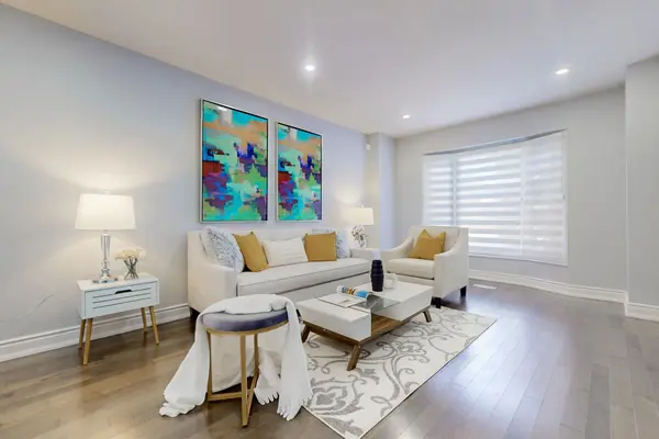 1861 Una RD, Pickering, ON L1V 3J5