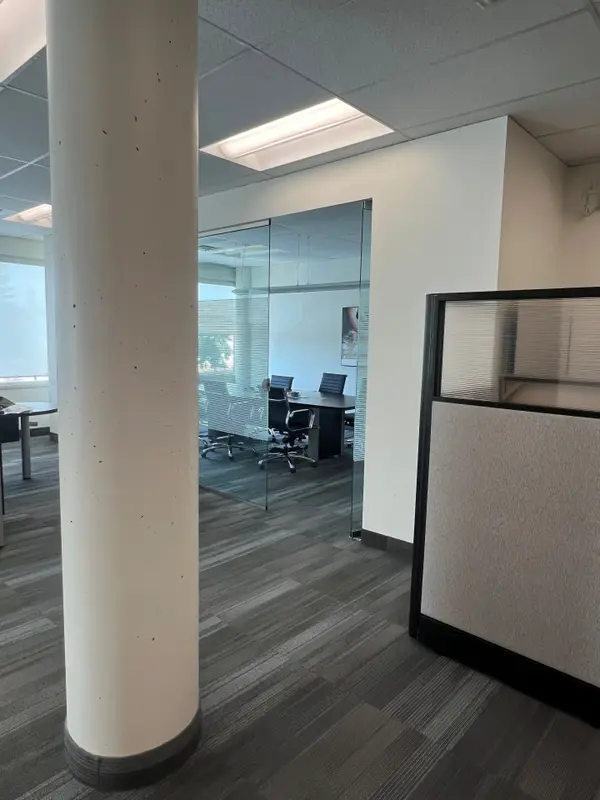 1001 Champlain AVE #204, Burlington, ON L7L 5Z4