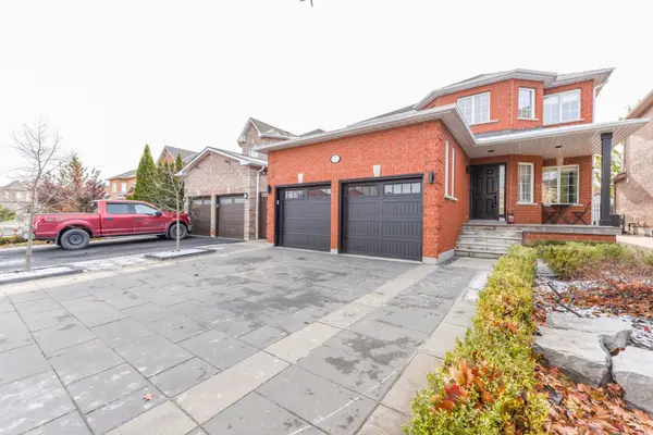 7 Southbury Manor DR, Caledon, ON L7E 1X7