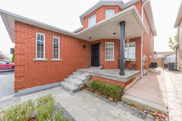 7 Southbury Manor DR, Caledon, ON L7E 1X7