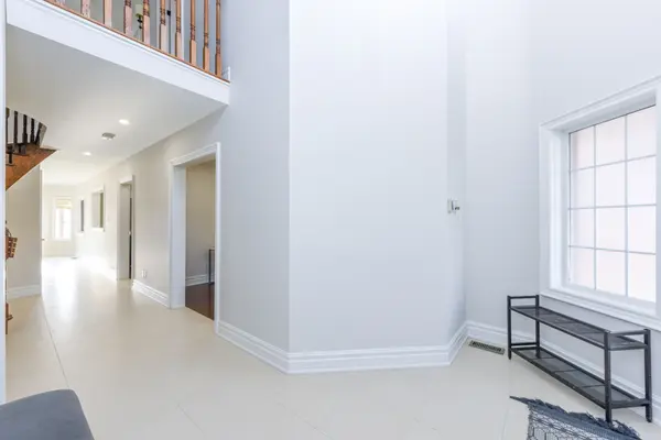 7 Southbury Manor DR, Caledon, ON L7E 1X7