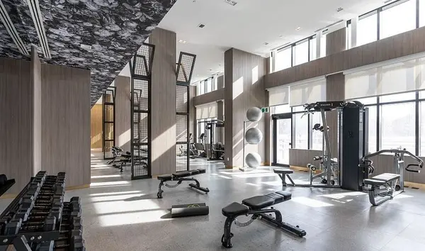 405 Dundas ST W #215, Oakville, ON L6M 5P9