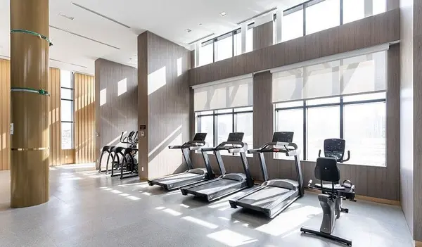 405 Dundas ST W #215, Oakville, ON L6M 5P9