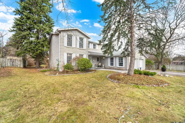 1511 Ifield RD, Mississauga, ON L5H 3V8