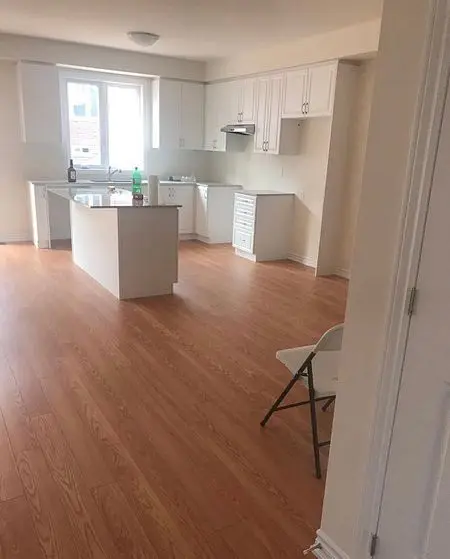 126 Sanders RD, Erin, ON N0B 1T0