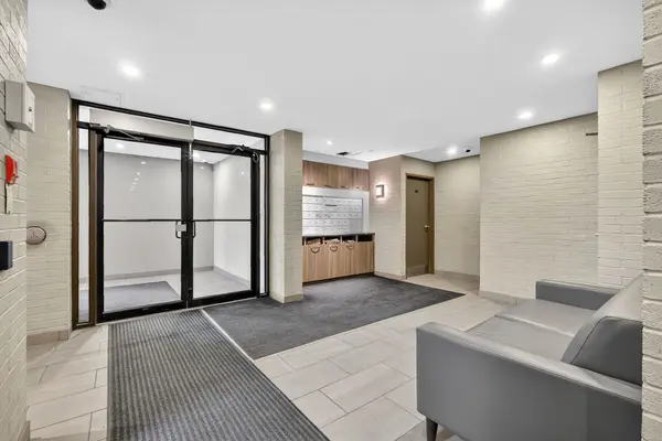 40 Arthur ST #601, West Centre Town, ON K1R 7T5