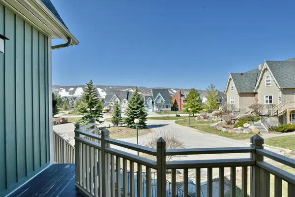 170 Snowbridge WAY #223, Blue Mountains, ON L9Y 0V2