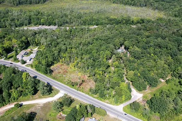 178 High ST, Georgian Bay, ON P0C 1H0