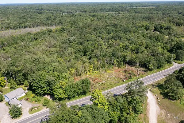 178 High ST, Georgian Bay, ON P0C 1H0