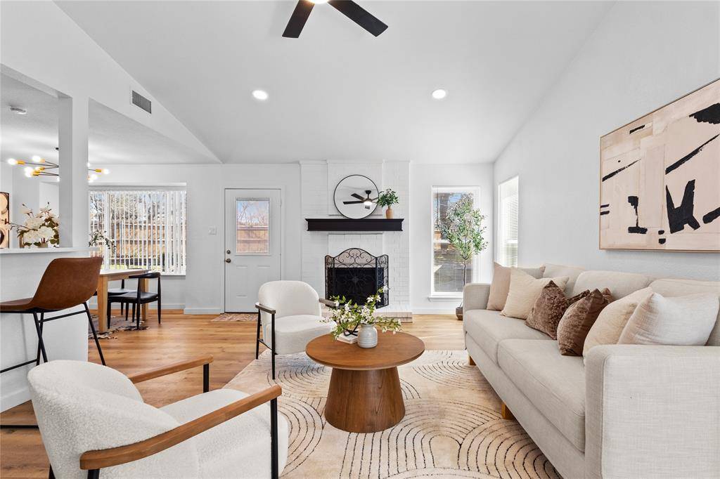 2600 Forest Ridge Court, Arlington, TX 76016