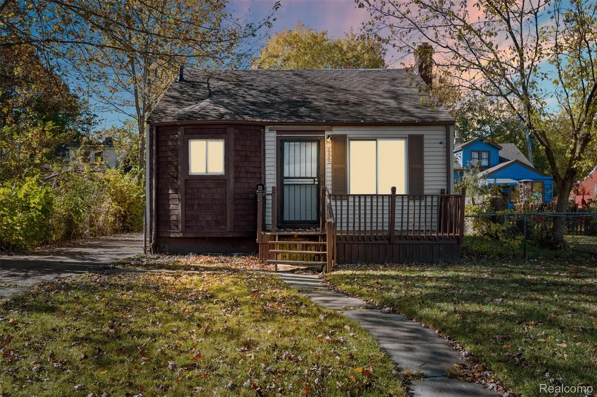 4845 University PL, Detroit, MI 48224