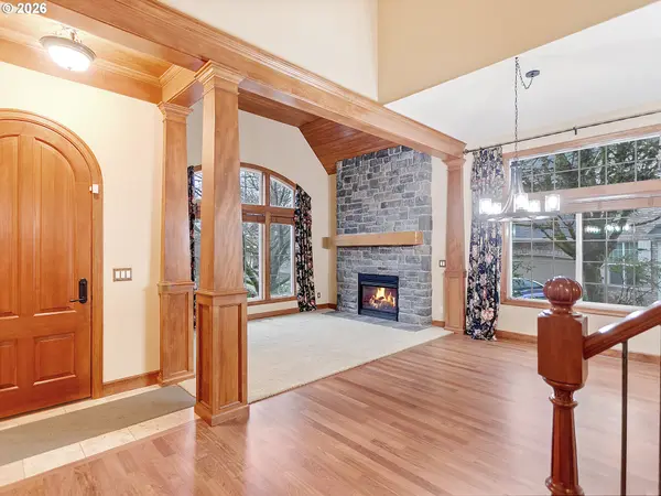 11048 SW MADRONE CT, Tualatin, OR 97062