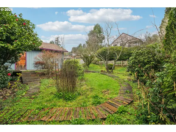 17511 SE SCRUTTON LN, Milwaukie, OR 97267