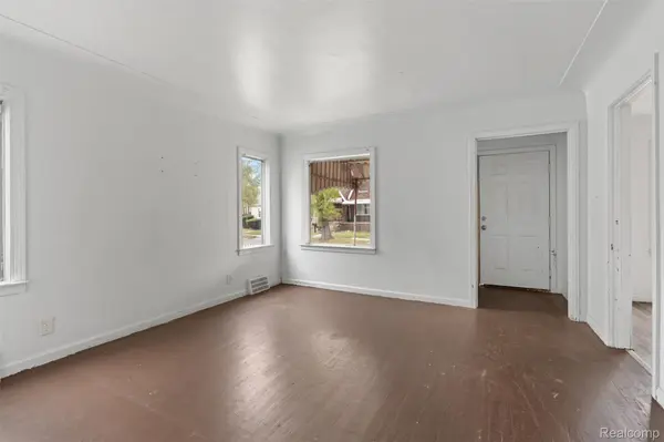 18591 Brinker ST, Detroit, MI 48234