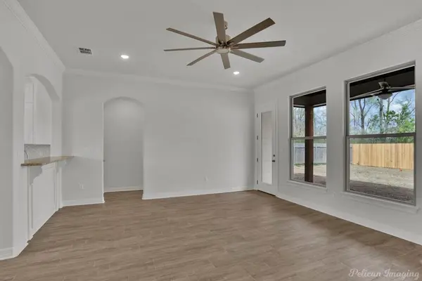 524 Dogwood South Lane, Haughton, LA 71037