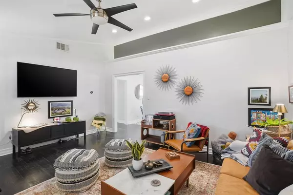 Fort Worth, TX 76110,2824 Ryan Avenue