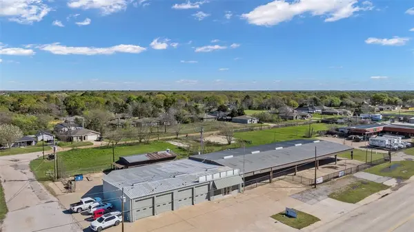 2824 W Main Street, Gun Barrel City, TX 75156