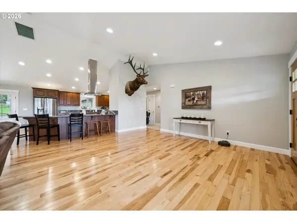 14980 S TEASEL CREEK RD, Molalla, OR 97038