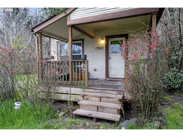 Eugene, OR 97403,1702 AUGUSTA ST