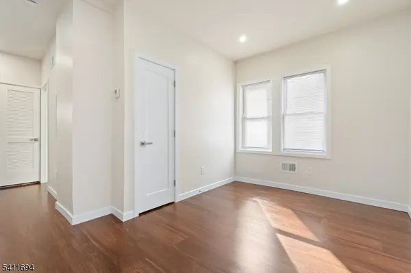 824 George St (2nd floor) #2, Plainfield City, NJ 07062