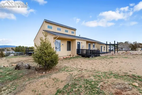 949 Coyote CIR, Coal Creek, CO 81221