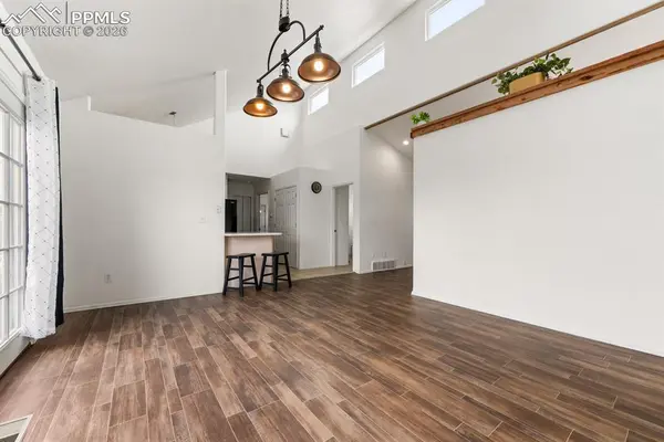 949 Coyote CIR, Coal Creek, CO 81221