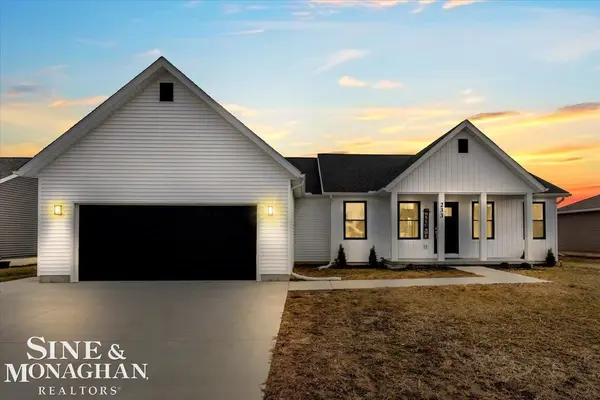 233 Oregon AVE, Marysville, MI 48040