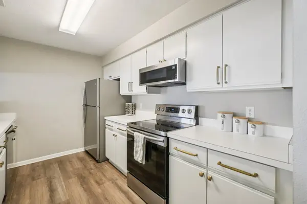 1764 Weatherstone DR, Pittsfield Charter Twp, MI 48108