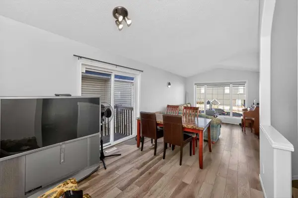 247 Taracove Estate DR NE, Calgary, AB T3J 4R5