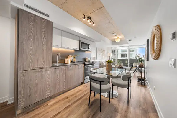 30 Baseball PL #719, Toronto E01, ON M4M 0E8