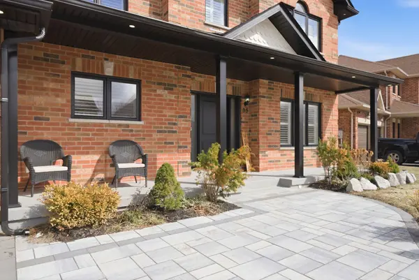 35 Nelkydd LN, Uxbridge, ON L9P 1Z8