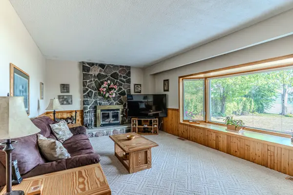 39 Grandview CRES, Oro-medonte, ON L0L 2E0