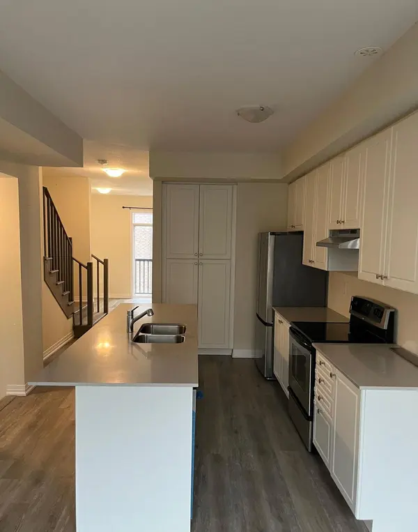 185 Bedrock DR #74, Hamilton, ON L8J 0M5