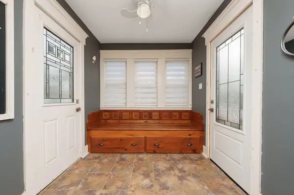 60 Trafalgar RD, Erin, ON N0B 1Z0