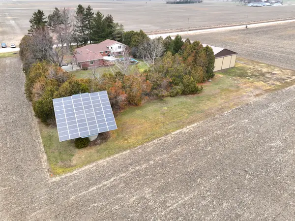 10010 Cedar Hedge Line, Chatham-kent, ON N0P 1M0