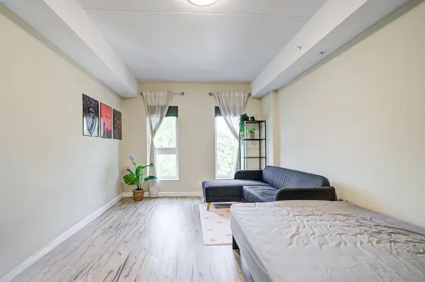 77 Leland ST #423, Hamilton, ON L8S 3A1