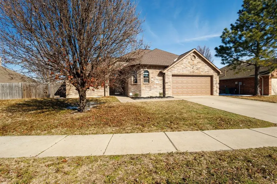 2805 Wicker Way, Denton, TX 76209
