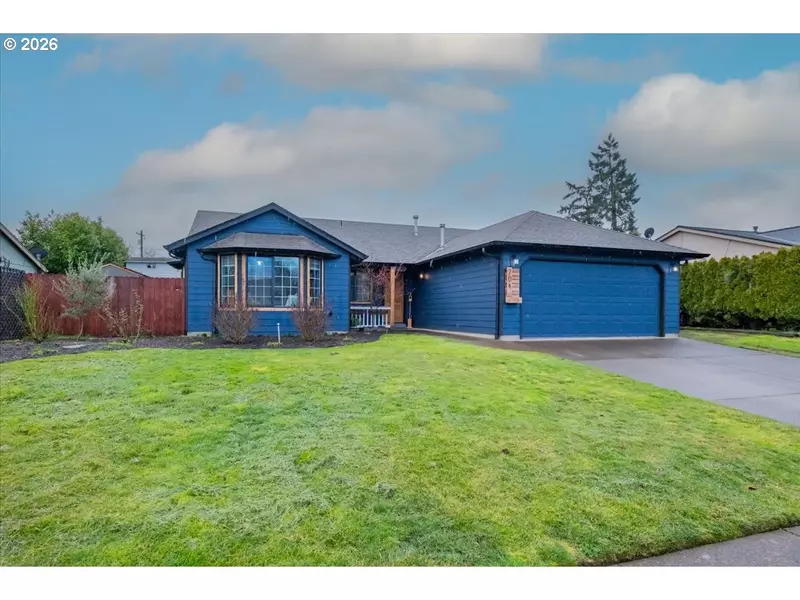 701 SE JUNIPER AVE, Dallas, OR 97338