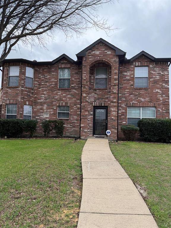 1305 Willow Springs, Desoto, TX 75115