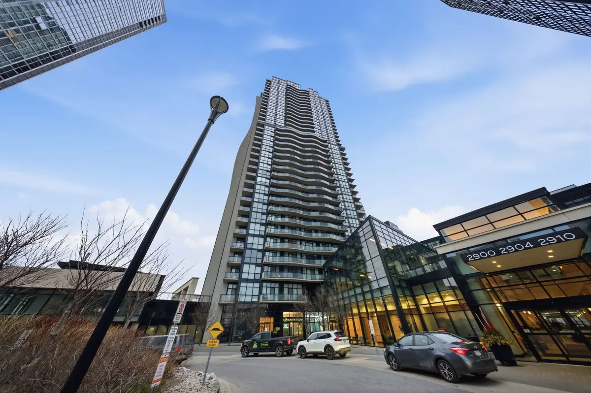 2900 Highway No. 7 N/A #704, Vaughan, ON L4K 0G3