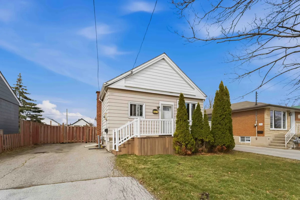 421 Talbot ST, Hamilton, ON L8H 6T6