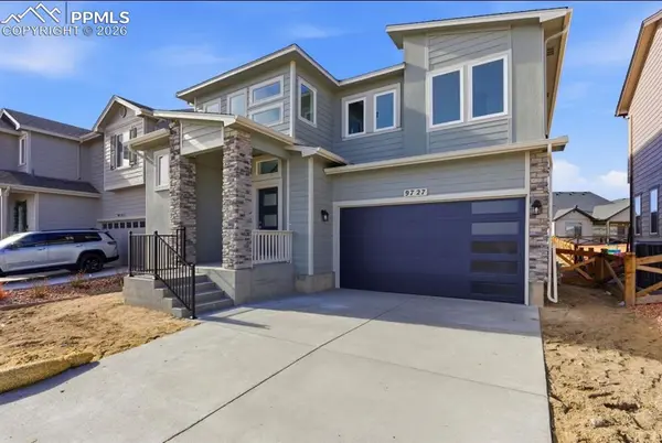 9727 Feathergrass DR, Colorado Springs, CO 80927