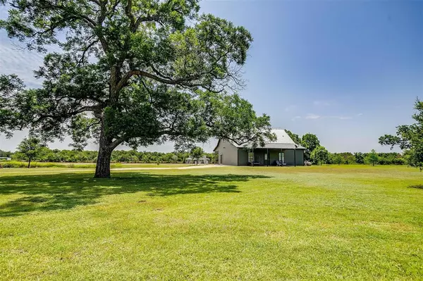 7401 Tin Top Highway, Weatherford, TX 76087
