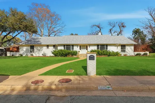 Dallas, TX 75254,7039 Cliffbrook Drive