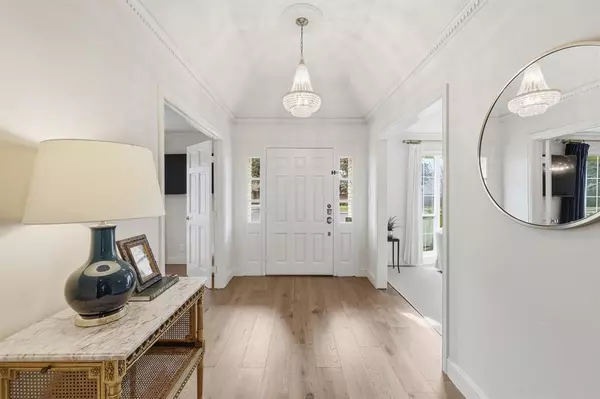 Dallas, TX 75254,7039 Cliffbrook Drive