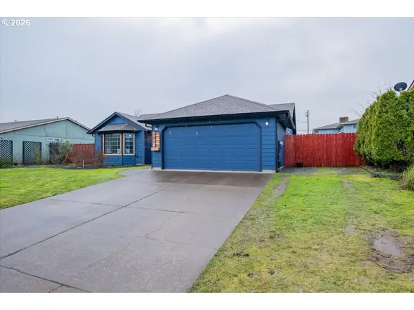 701 SE JUNIPER AVE, Dallas, OR 97338