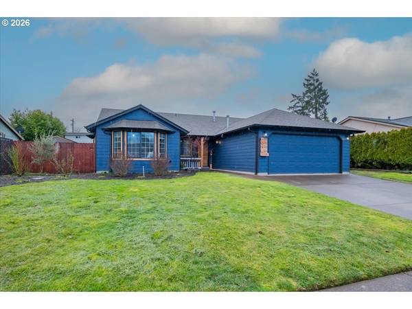 701 SE JUNIPER AVE, Dallas, OR 97338