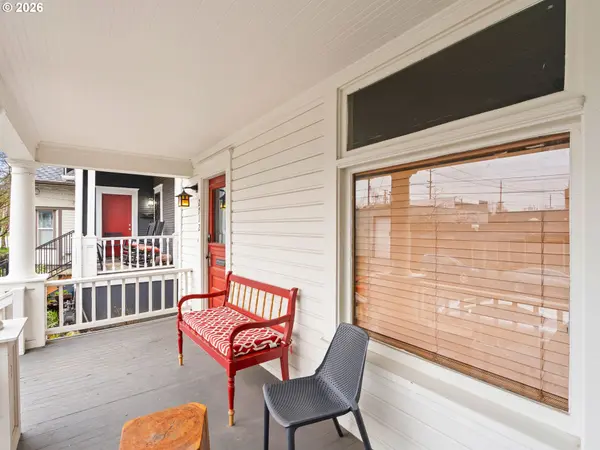 2712 SE ASH ST, Portland, OR 97214