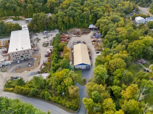 955 Burnt Meadow Rd, West Milford Twp., NJ 07421